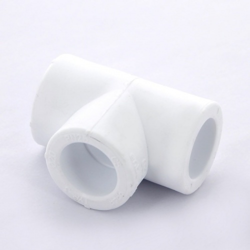 Тройник полипропиленовый, белый 20 мм