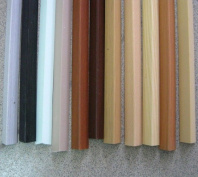 Угол ПВХ 20х20 2,7 м ясень белый