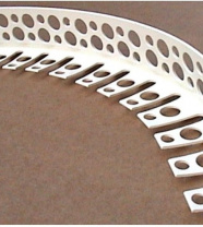 Угол ПВХ арочный перфорированный 2,5 м белый