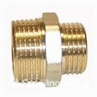 Ниппель переходной латунный 1/2"х3/4", НР-НР 